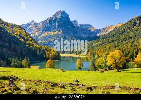 Obersee, Brünnelistock - 2133 m, Glarus, Schweiz Stockfoto