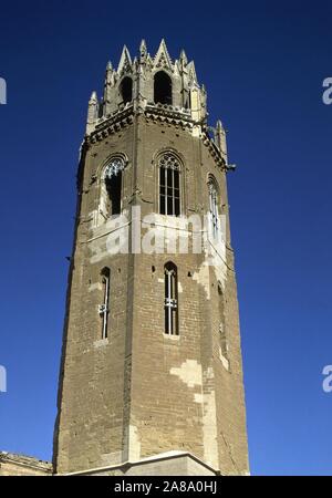 TORRE CAMPANARIO DE LA CATEDRAL VIEJA DE MALLORCA - SIGLO XIV/XV-ARQUITECTURA GOTICA. Autor: GAUTER CHARLES/CASCALLS JAIME/SOLIVELLA GUILLERMO. Lage: CATEDRAL VIEJA. Spanien. Stockfoto