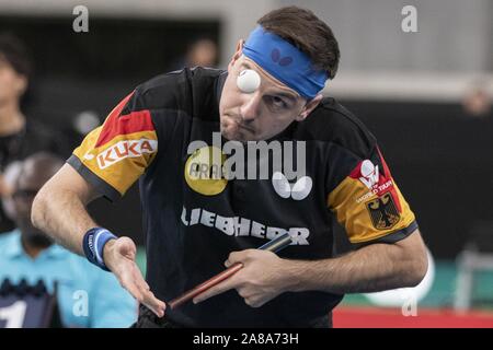 November 7, 2019, Tokyo, Japan: Timo Boll in Deutschland in Aktion gegen Maharu Yoshimura Japan während der Männer Teams Viertelfinale gegen bei der International Table Tennis Federation (ITTF) Team Wm Tokio 2019 an der Tokyo Metropolitan Gymnasium. Japan besiegt Deutschland 3-1. (Bild: © Rodrigo Reyes Marin/ZUMA Draht) Stockfoto