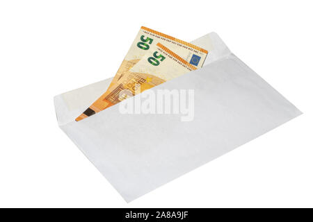 Euro Geld in einen Umschlag auf einem weißen Hintergrund inoffizielle Gehalt, Schmiergeld, Bestechung in einen Umschlag. Ukraine, Kiew 08.11.2019 Stockfoto