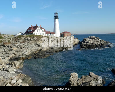 Anzeigen von Portland Head Light an einem herbstmorgen in Maine Stockfoto