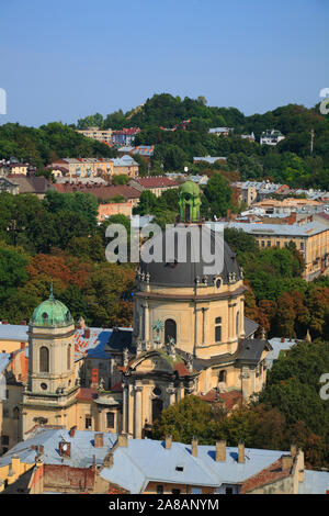 Blick vom Rathausturm, Lviv, Ukraine Stockfoto