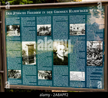 Der Friedhof Große Hamburger Straße, Moses Mendelssohn (1729-1786) Grabstein, älteste jüdische Friedhof, Berlin, Deutschland. Stockfoto