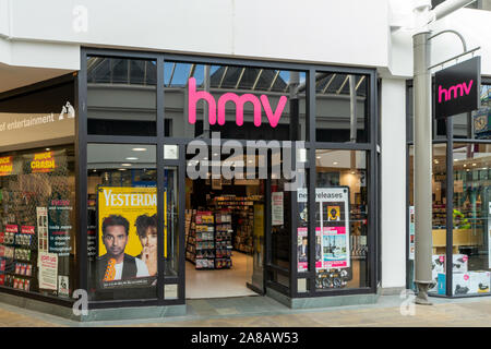 Die Außenhülle des HMV Entertainment Shop oder Shop in einem Einkaufszentrum oder im Einkaufszentrum Stockfoto