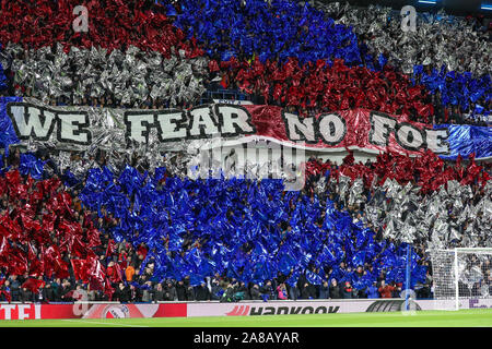 Glasgow, UK. 07 Nov, 2019. Glasgow Rangers spielte ihre vierte UEFA Europa League Gruppe G Befestigung an ihre Heimat, das Ibrox Stadium, Glasgow gegen den FC Porto aus Portugal. Dies war das Rückspiel gegen Porto, wenn die Kerbe war ein Unentschieden bei 1 -1 im Estádio do Dragão, und dies war ein wichtiges Spiel für beide Mannschaften. Förster hat 2 - 0. Credit: Findlay/Alamy leben Nachrichten Stockfoto