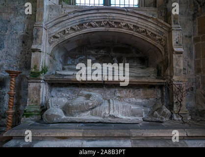 Steinerne Bildnisse von Ritter & Lady Innenansicht, Seton College Kapelle, Kirche aus dem 16. Jahrhundert, East Lothian, Schottland, Großbritannien Stockfoto