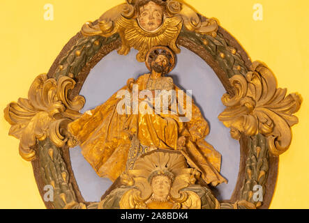 ZARAGOZA, Spanien - 3. MÄRZ 2018: Die Renaissance polychome geschnitzte Relief des heiligen Evangelisten Markus in der Kirche Iglesia de San Miguel de los Navarros. Stockfoto