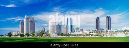 Blick auf die Wolkenkratzer in San Diego, Kalifornien, USA Stockfoto