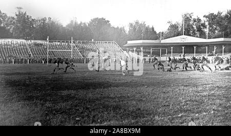 Historische College Football Games: Georgetown University gegen Carlisle Ca. 1912 Stockfoto