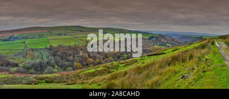 Panorama der Herbst in Crimsworth Dean, Hebden Bridge, Calderdale, West Yorkshire Stockfoto