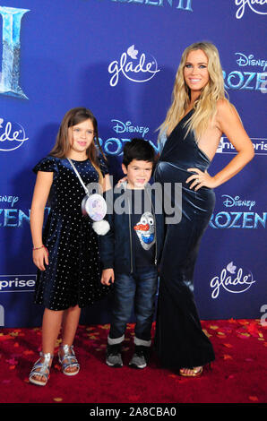 Hollywood, Kalifornien, USA, 7. November 2019 Teddi Mellencamp besucht Disney World's Premiere von Frozen 2" am 7. November 2019 bei Dolby Theater in Hollywood, Kalifornien, USA. Foto von Barry King/Alamy leben Nachrichten Stockfoto