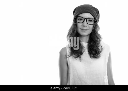 Studio shot der jungen schönen Frau tragen Brillen Stockfoto