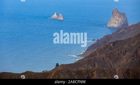 Felsen von benijo Strand auf Teneriffa. Stockfoto