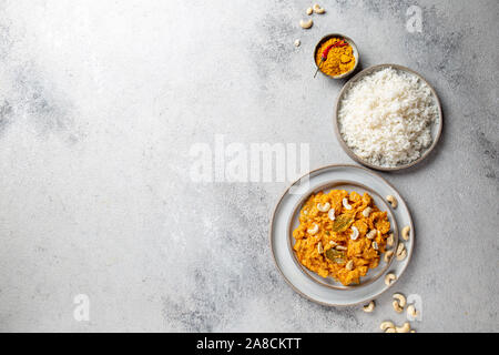 Tradishional indisches Essen Lamm Korma mit Cashew Stockfoto
