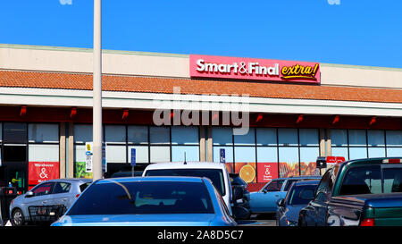 SMART&FINAL Extra! Lager- und Supply Store in Los Angeles Stockfoto