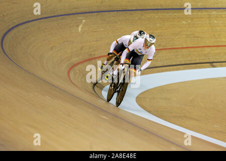 Glasgow, UK. 8. November 2019. Deutschland konkurriert in der Mens Team Sprint beim Chris Hoy Velodrome in Glasgow. November 8, 2019 Credit Dan-Cooke/Alamy leben Nachrichten Stockfoto