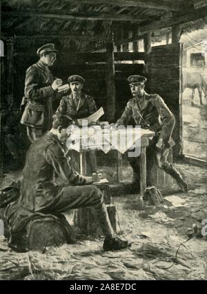 Britische Offiziere an der Westfront, Erster Weltkrieg, 1914-1918, (c 1920). "Irecting einen Angriff auf die Briten Vorne: Szene bei einer Feuerwehr Hauptquartier, "Irgendwo in Frankreich"... Stabsoffiziere werden gezeigt ihre Bestellungen senden Durch die schriftliche Meldung und das Telefon an Ihrem Abschnitt des vorderen." Aus "Die Große Welt Krieg: Eine Geschichte", Band V, herausgegeben von Frank eine Mumby. [Das Gresham Publishing Company Ltd., London, c 1920] Stockfoto