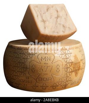 Grana Padano Rad und Keil Stockfoto