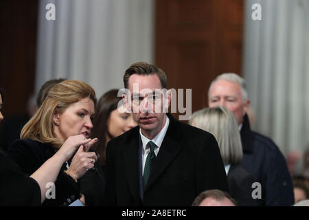 Ryan Tubridy während der Beerdigung von gefeiert Sender Gay Byrne, am St. Mary's Pro-Cathedral in Dublin. Stockfoto