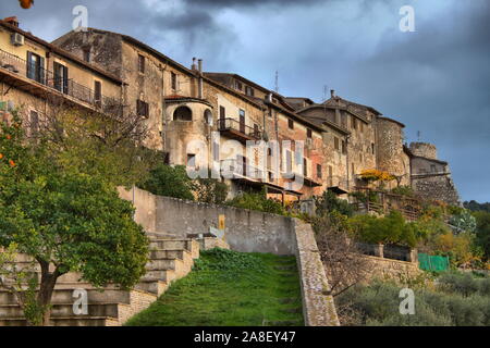 Urban szenische in der mittelalterlichen Stadt Sermoneta, Italien Stockfoto