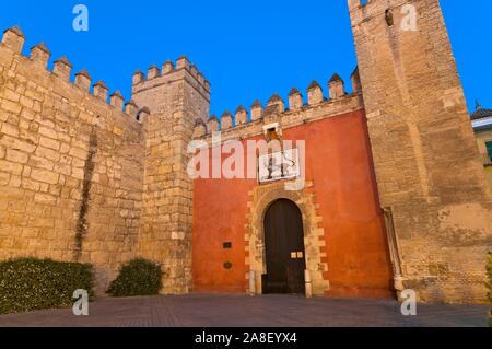 Royal Alcazar, Lion's Gate, Sevilla, Andalusien, Spanien. Stockfoto