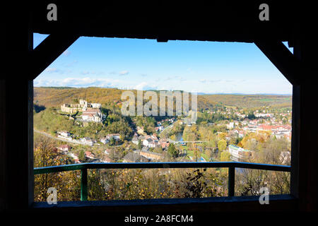 Gars am Kamp: Blick von der Aussichtsplattform Hamerlingwarte zu Gars am Kamp in Österreich, Steiermark, Niederösterreich, Waldviertel Stockfoto