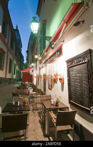 Santa Cruz Viertel, typisches Restaurant, Sevilla, Andalusien, Spanien, Europa. Stockfoto