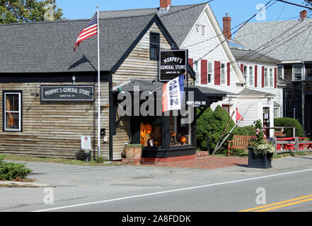 Blick auf Murphy's General Store in Harwich Port, Massachusetts, am Cape Cod Stockfoto