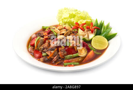 Herzmuscheln würzigen Salat in Essig eingelegten Fisch sauce Thai Food spicy Stil Vorspeise die beliebte von Thailand dekorieren mit geschnitztem Gemüse und goodfo goodtasty Stockfoto