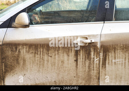 Schmutziges auto Seite. Element des Designs. Stockfoto