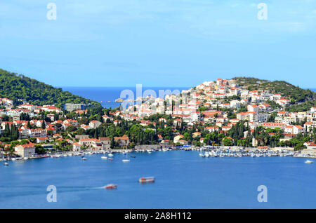 Panoramablick (Stadtbild) von Dubrovnik (Kroatien) mit LS (Tilt Shift) Wirkung Stockfoto