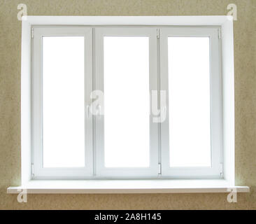 Moderne PVC Fenster Rahmen isoliert auf weiss Stockfoto