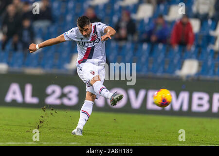 Blerim Dzemaili (Bologna) während Erie der Italienischen eine "Übereinstimmung zwischen Sassuolo 3-1 Bologna auf Mapei Stadium am November 08, 2019 in Reggio Emilia, Italien. Credit: Maurizio Borsari/LBA/Alamy leben Nachrichten Stockfoto