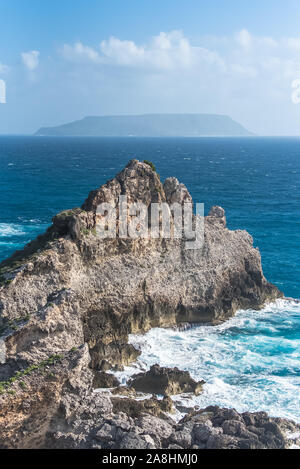 Guadeloupe, Panoramaaussicht von der pointe des Chateaux, schöne Meereslandschaft der Insel Stockfoto