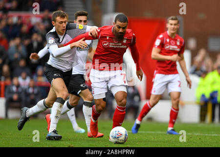 NOTTINGHAM, ENGLAND - 9.NOVEMBER Lewis Grabban (7) von Nottingham Forest während der Sky Bet Championship Match zwischen Nottingham Forest und Derby County an der Stadt Boden, Nottingham am Samstag, den 9. November 2019. (Credit: Jon Hobley | MI Nachrichten) das Fotografieren dürfen nur für Zeitung und/oder Zeitschrift redaktionelle Zwecke verwendet werden, eine Lizenz für die gewerbliche Nutzung Kreditkarte erforderlich: MI Nachrichten & Sport/Alamy leben Nachrichten Stockfoto