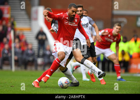 NOTTINGHAM, ENGLAND - 9.NOVEMBER Lewis Grabban (7) von Nottingham Forest während der Sky Bet Championship Match zwischen Nottingham Forest und Derby County an der Stadt Boden, Nottingham am Samstag, den 9. November 2019. (Credit: Jon Hobley | MI Nachrichten) das Fotografieren dürfen nur für Zeitung und/oder Zeitschrift redaktionelle Zwecke verwendet werden, eine Lizenz für die gewerbliche Nutzung Kreditkarte erforderlich: MI Nachrichten & Sport/Alamy leben Nachrichten Stockfoto