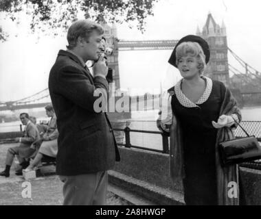 SHELLEY WINTERS und Michael Caine in ALFIE (1966), Regie: LEWIS GILBERT. Quelle: Paramount Pictures/Album Stockfoto