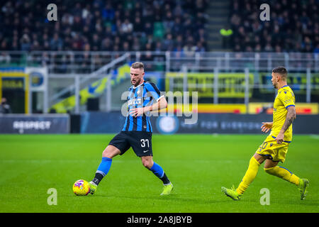 Mailand, Italien. 9 Nov, 2019. Mailand skriniar, FC Internazionale) während Inter vs Hellas Verona, der italienischen Fußball-Serie-A Männer Meisterschaft in Mailand, Italien, 09. November 2019 - LPS/Fabrizio Carabelli Credit: Fabrizio Carabelli/LPS/ZUMA Draht/Alamy leben Nachrichten Stockfoto