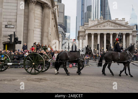Vertreter der Zünfte und des High Court Richter an der jährlichen Oberbürgermeister Parade in London, England, Großbritannien Stockfoto
