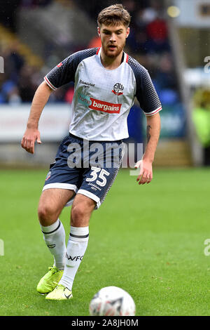 Bolton, Großbritannien. 09 Nov, 2019. BOLTON, ENGLAND - November 9th Bolton Sonny Graham in Aktion während der FA Cup Match zwischen Bolton Wanderers und Plymouth Argyle im Reebok Stadium, Bolton am Samstag, den 9. November 2019. (Credit: Eddie Garvey | MI Nachrichten) das Fotografieren dürfen nur für Zeitung und/oder Zeitschrift redaktionelle Zwecke verwendet werden, eine Lizenz für die gewerbliche Nutzung Kreditkarte erforderlich: MI Nachrichten & Sport/Alamy leben Nachrichten Stockfoto