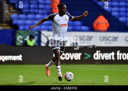 Bolton, Großbritannien. 09 Nov, 2019. BOLTON, ENGLAND - November 9th Bolton Josh Emmanuel in Aktion während der FA Cup Match zwischen Bolton Wanderers und Plymouth Argyle im Reebok Stadium, Bolton am Samstag, den 9. November 2019. (Credit: Eddie Garvey | MI Nachrichten) das Fotografieren dürfen nur für Zeitung und/oder Zeitschrift redaktionelle Zwecke verwendet werden, eine Lizenz für die gewerbliche Nutzung Kreditkarte erforderlich: MI Nachrichten & Sport/Alamy leben Nachrichten Stockfoto