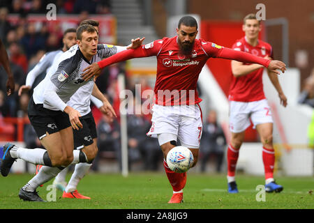 NOTTINGHAM, ENGLAND - 9.NOVEMBER Lewis Grabban (7) von Nottingham Forest während der Sky Bet Championship Match zwischen Nottingham Forest und Derby County an der Stadt Boden, Nottingham am Samstag, den 9. November 2019. (Credit: Jon Hobley | MI Nachrichten) das Fotografieren dürfen nur für Zeitung und/oder Zeitschrift redaktionelle Zwecke verwendet werden, eine Lizenz für die gewerbliche Nutzung Kreditkarte erforderlich: MI Nachrichten & Sport/Alamy leben Nachrichten Stockfoto