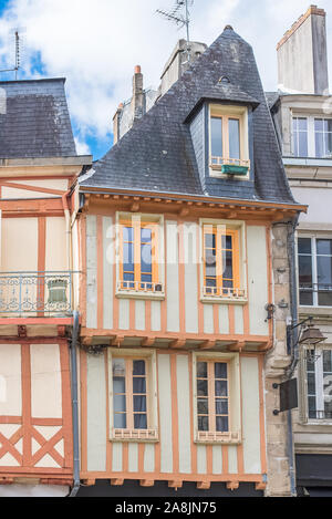 Quimper in der Bretagne, alte Fachwerkhäuser in der Innenstadt Stockfoto