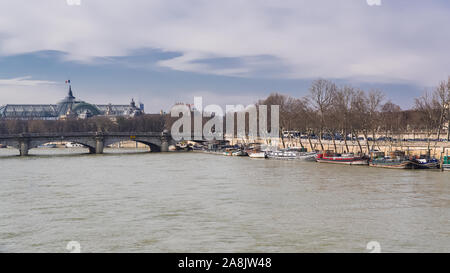 Paris, Panorama der seine, der Tuileriengarten und das Riesenrad, quai des Tuileries Stockfoto