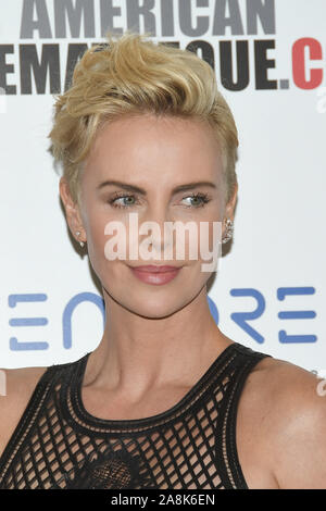 Charlize Theron auf der 33 American Cinematheque Award Präsentation Ehren Charlize Theron im Beverly Hilton in Beverly Hills, CA am Freitag, 8. November 2019. Foto von PRPP/PictureLux Stockfoto