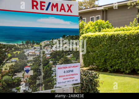 Sydney home durch Immobilienmakler für Verkauf durch Versteigerung vermarktet werden, Avalon Beach, Australien Stockfoto