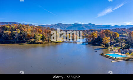 Luftaufnahme Herbst Landschaften in Lake Junaluska, North Carolina Stockfoto