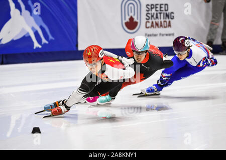 Montreal, Quebec. 09 Nov, 2019. Tianyu Han (CHN) führt während der ISU World Cup II auf der Maurice-Richard-Arena in Montreal, Quebec. David Kirouac/CSM/Alamy leben Nachrichten Stockfoto