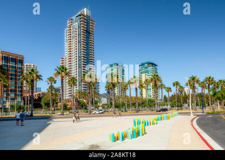 San Diego, Kalifornien/USA - 11. August 2019 Das Hotel ist ein hohes, modernes Wohngebäude. Geteiltes Apartment Premium in der Innenstadt von San Diego Stockfoto