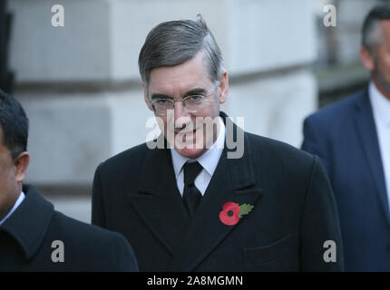 Führer des Unterhauses Jakob Rees-Mogg in Downing Street ankommen für die Erinnerung Sonntag Service am Ehrenmal Gedenkstätte in Whitehall, London. PA-Foto. Bild Datum: Sonntag, den 10. November 2019. Siehe PA Geschichte ROYAL Erinnerung. Photo Credit: Jonathan Brady/PA-Kabel Stockfoto